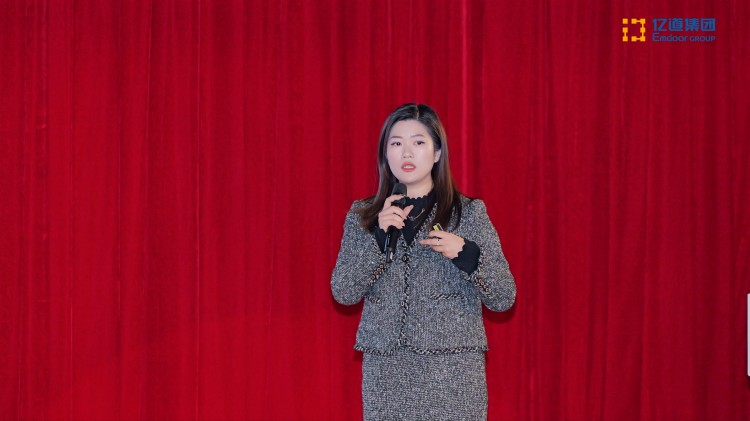 التآزر في العمل: تحصين العمود الفقري التشغيلي4 التآزر في العمل: تحصين العمود الفقري التشغيلي4