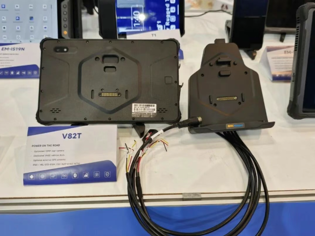 VH82 vehicle cradle installed inside a transport truck cabin